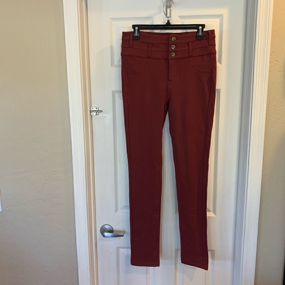 Wet Seal Cranberry Colored Skinny Legging Pants